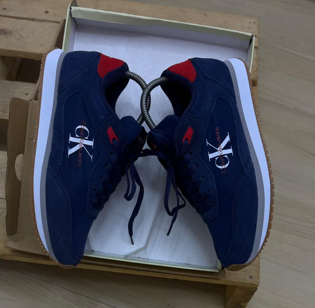 Calvin Klein Jeans Navy & Red Retro Trainers - Shoes